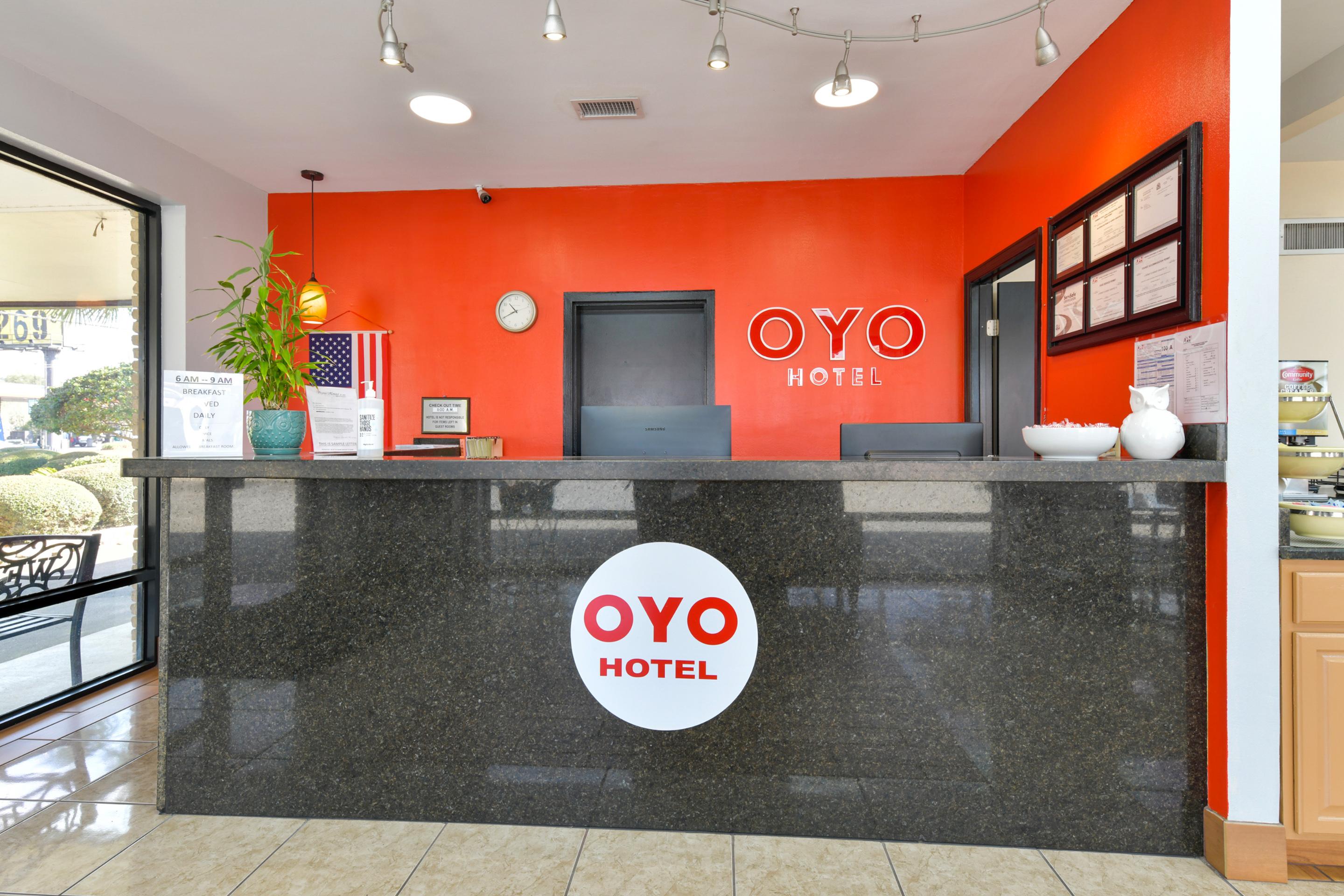 Oyo Hotel Lake Park - Valdosta Area Exteriör bild