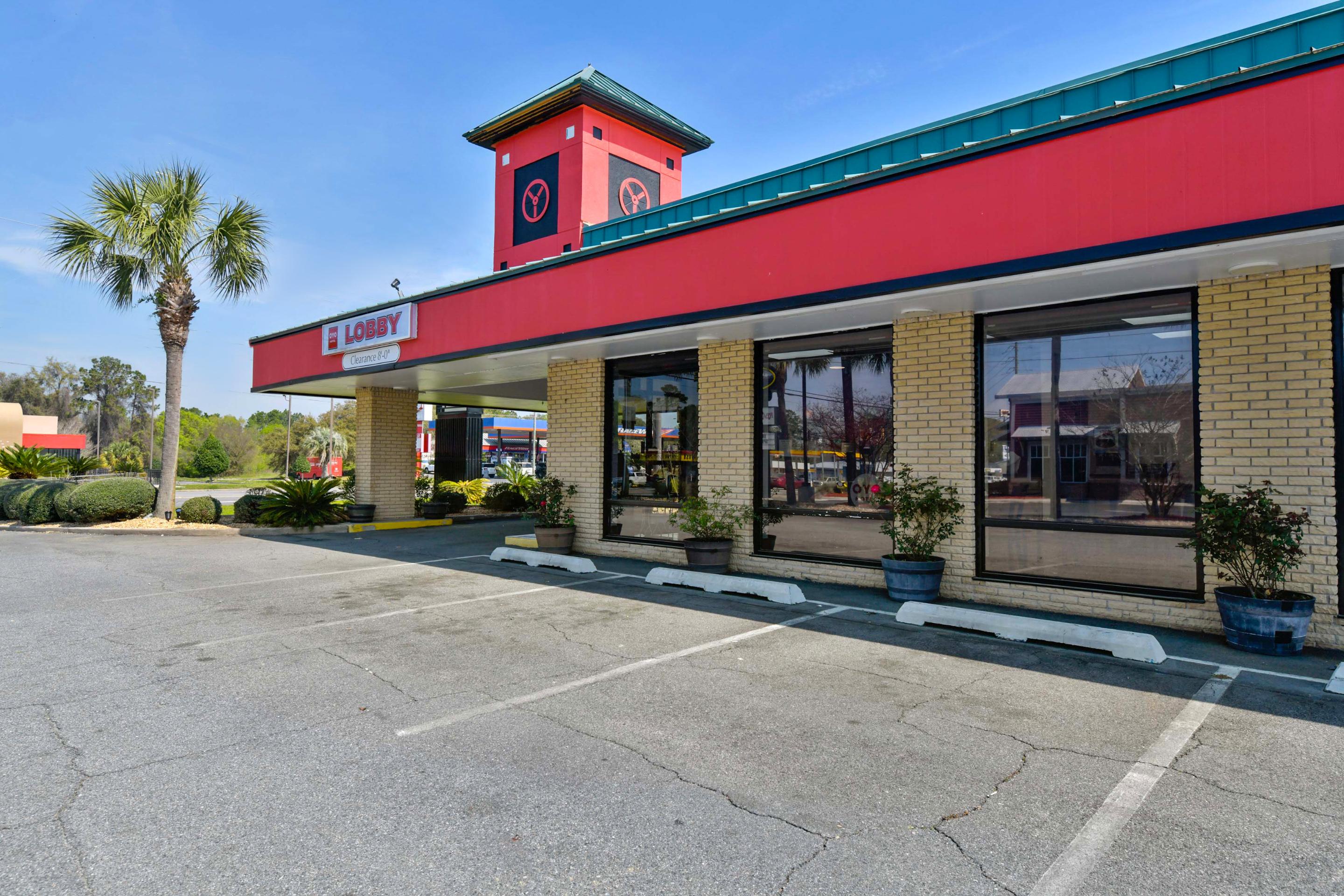 Oyo Hotel Lake Park - Valdosta Area Exteriör bild