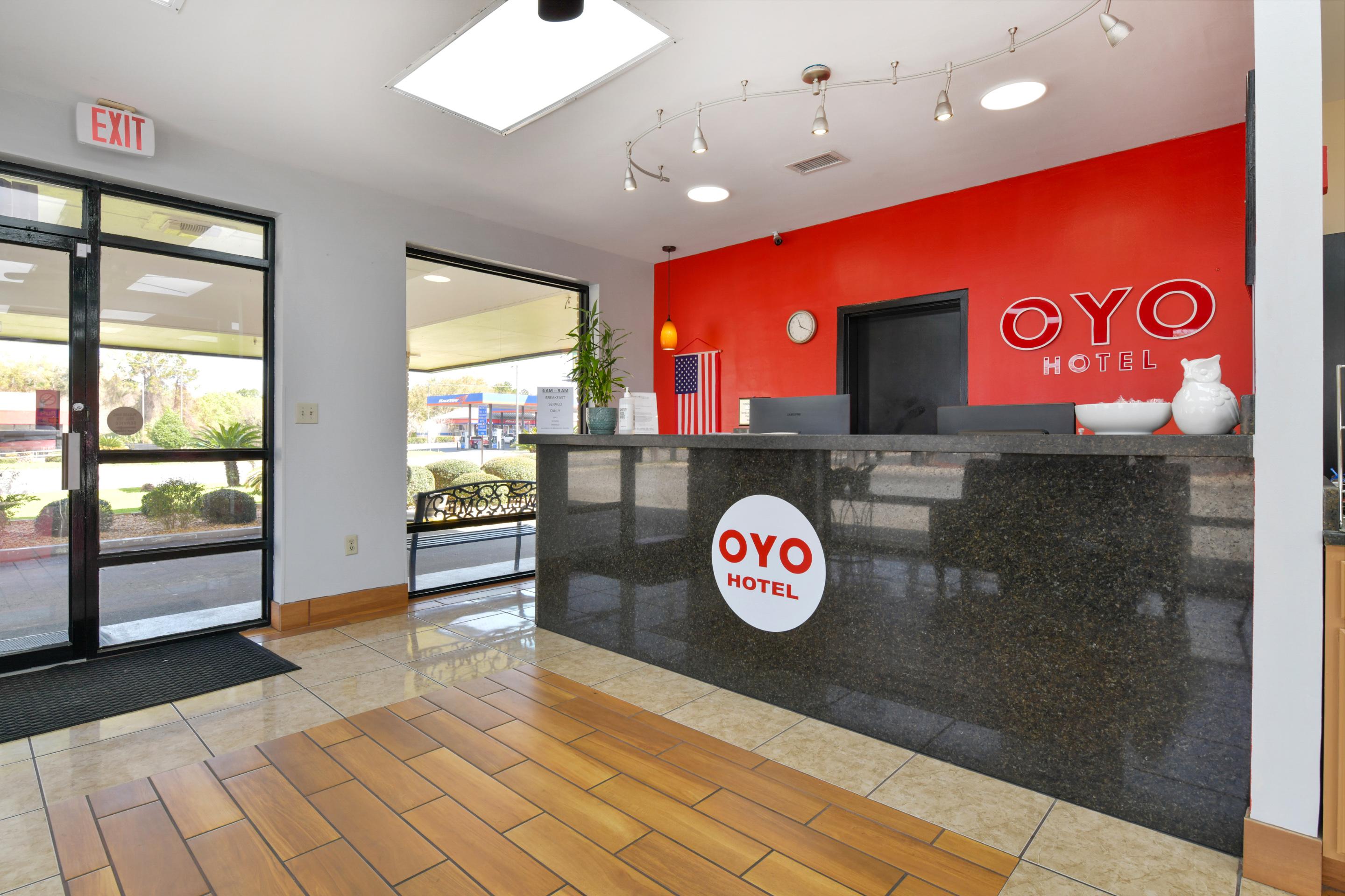 Oyo Hotel Lake Park - Valdosta Area Exteriör bild